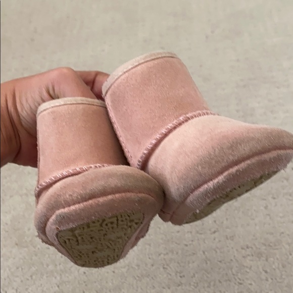 Infant UGGs - Picture 3 of 6